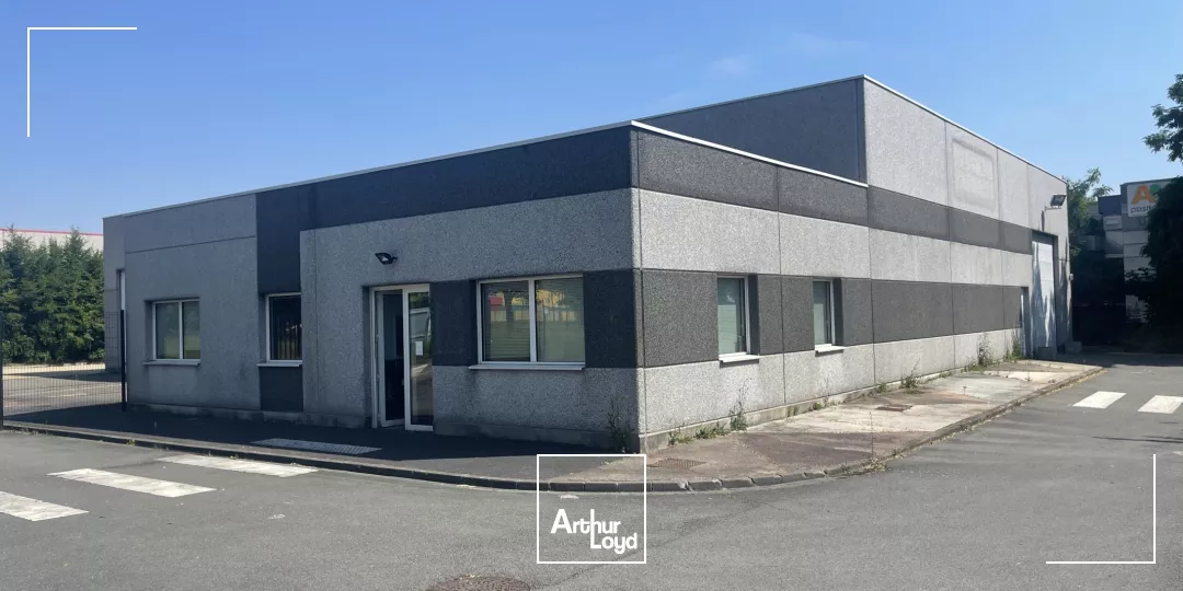 Entrepot état neuf à louer 