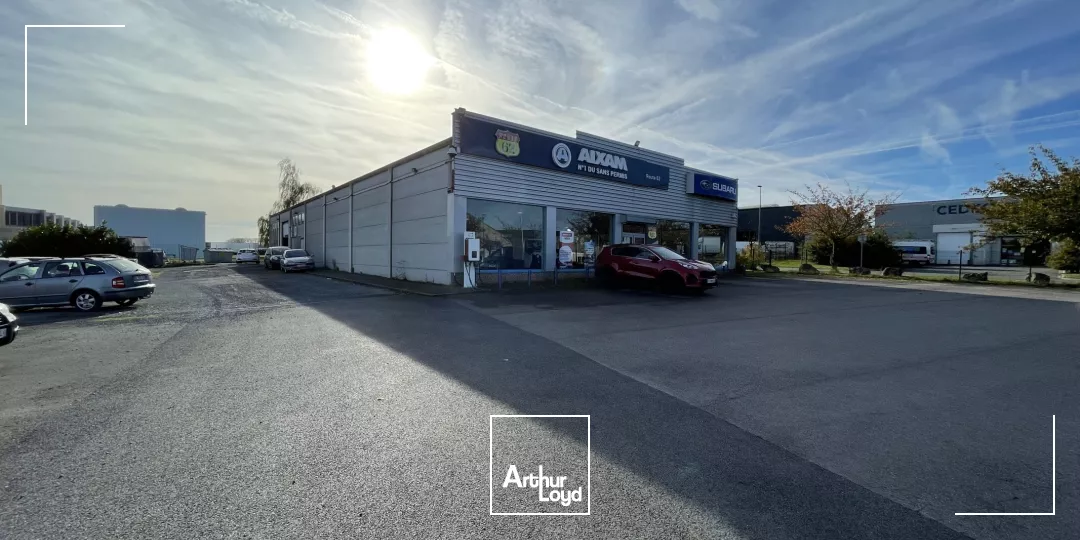 Locaux d'activité à vendre ou à louer à CARVIN 62220