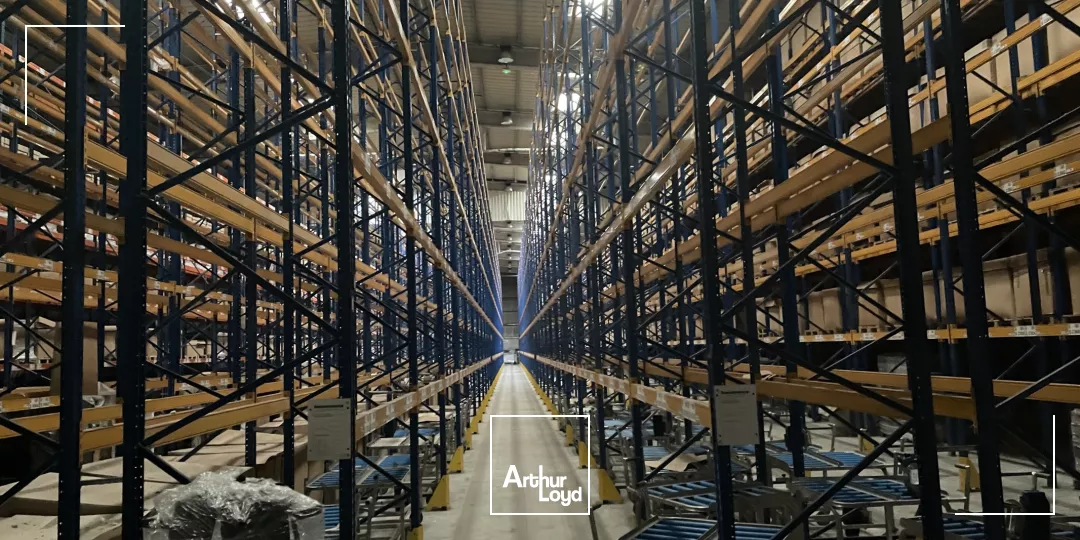 Entrepôts à louer - Arras