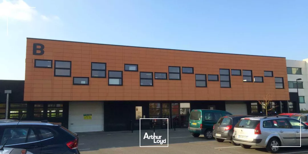 Bureaux à Louer / Eurasanté (ZFU)