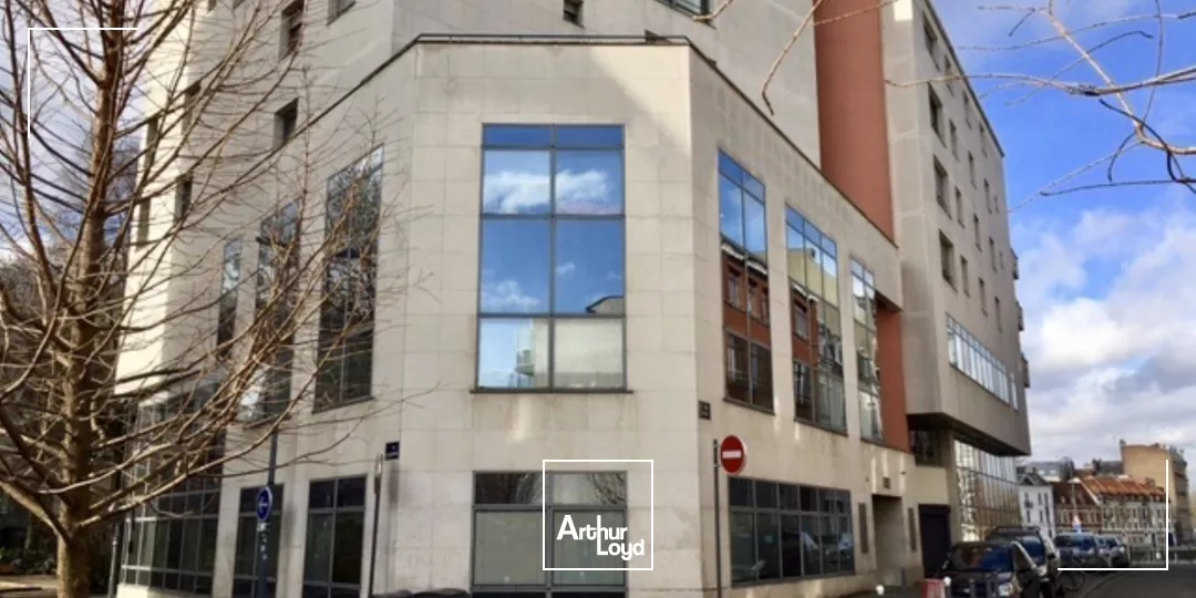 Bureaux à vendre au bord du Quai du Wault à Lille