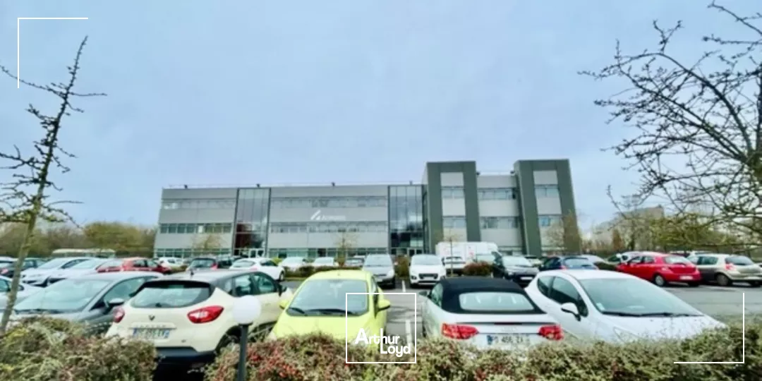 PARK PLAZA 1 - Bureaux cloisonnés et partagés à louer à Villeneuve d'Ascq - Parc Scientifique de la Haute Borne