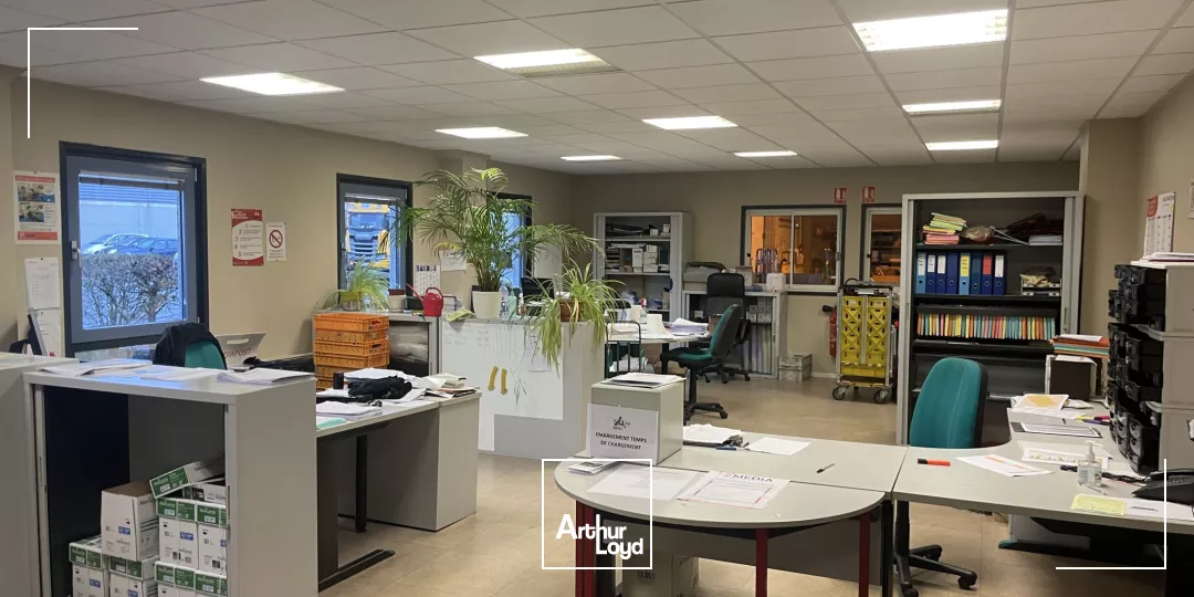 Entrepôt + bureaux à louer, ZA MIN LOMME