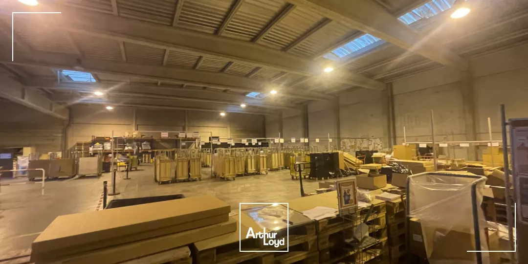 Entrepôt + bureaux à louer, ZA MIN LOMME