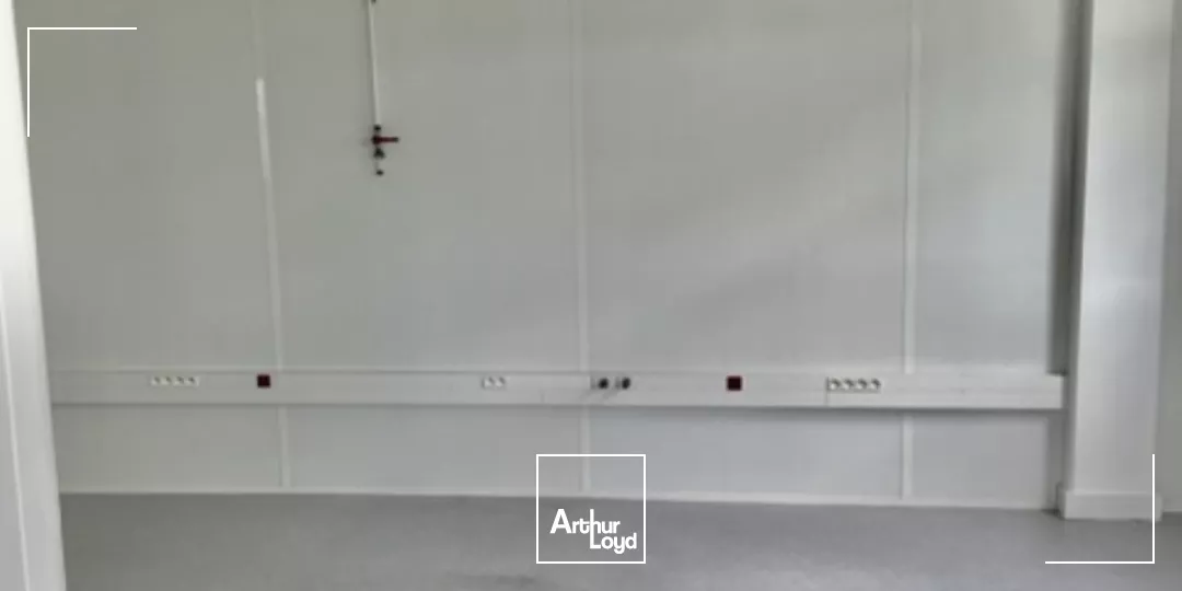 Bureaux à louer à LOOS