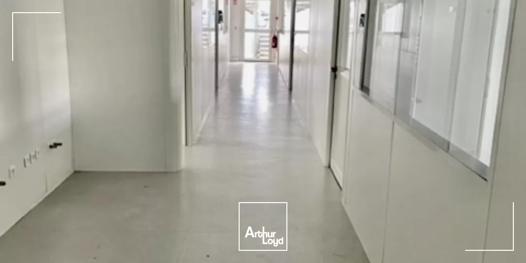 Bureaux à louer à LOOS