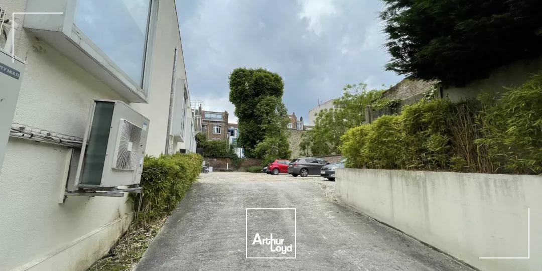 Bureaux d'une belle superficie de 2 050 m2 à louer à La Madeleine, secteur Grands Boulevards