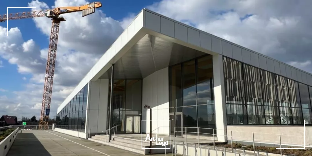 Cellule de Bureaux 342 m2 avec Terrasse Privative Belle Effet d'Enseigne - Villeneuve d'Ascq