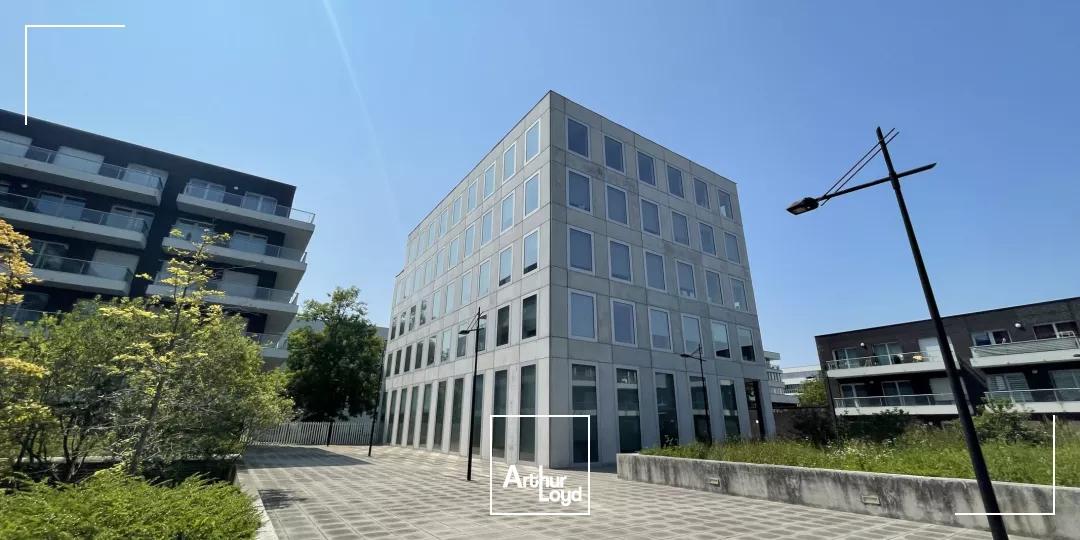 À Louer Bureaux - Au Coeur d'Euratechnologies - Avec Parkings