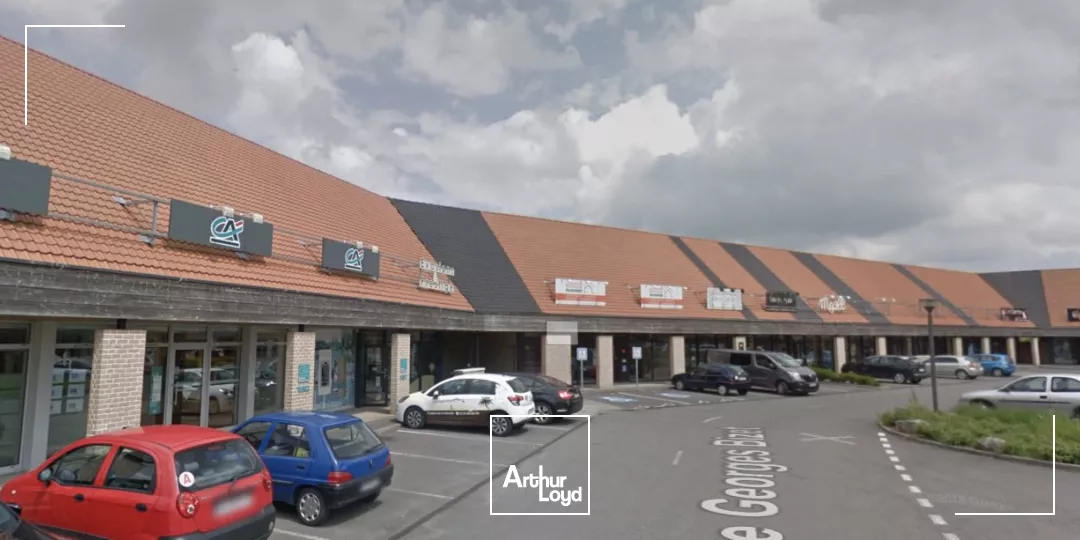 Local commercial de 170m2 sur un beau retail de proximité