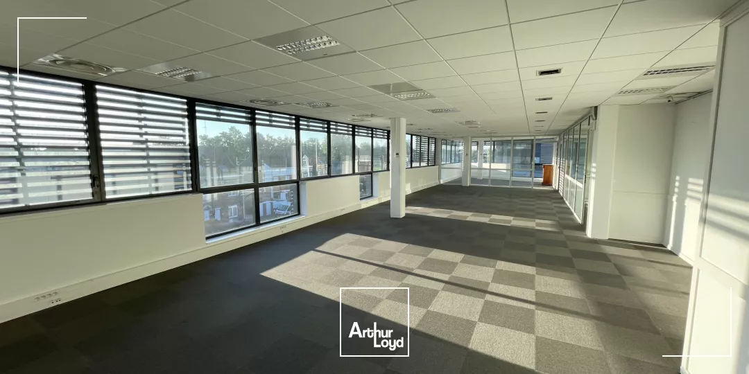 Bureaux à Louer - Parc de L'innovation - Proche commerce entre Marquette-lez-Lille et Marcq-en-Baroeul