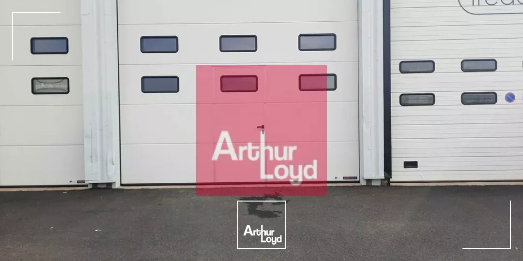 CLERMONT-FERRAND ZI BREZET A LOUER DEPOT 87 M² + PARKING 400M²