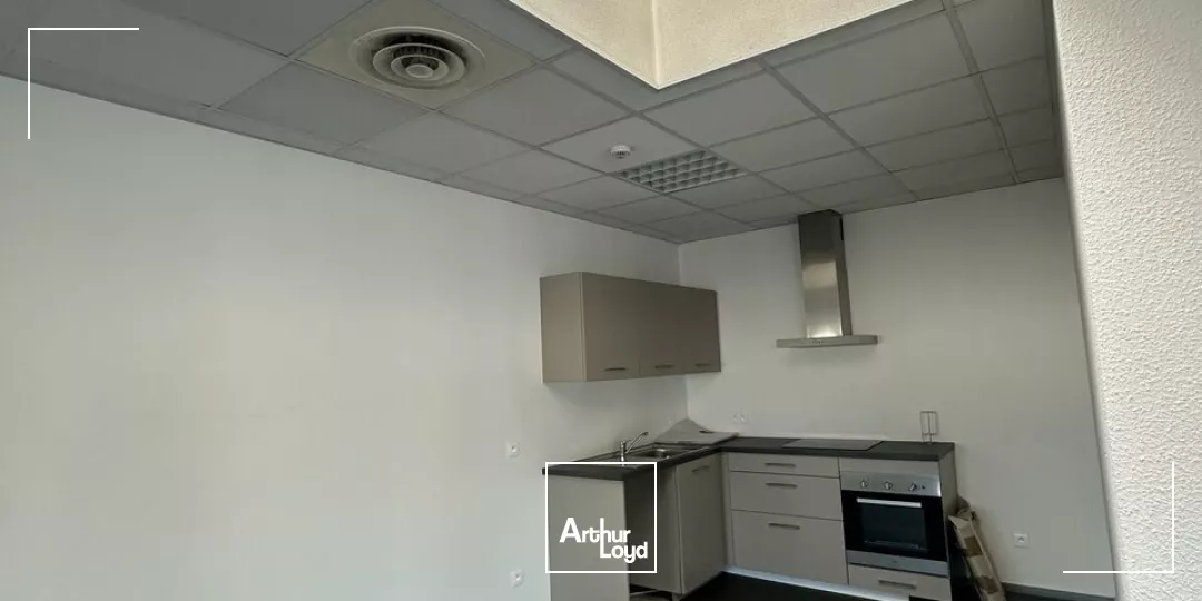 BUREAUX à LOUER de 444 m²