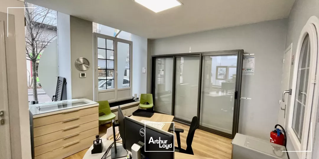 Locaux commerciaux à louer à ROUEN 76000