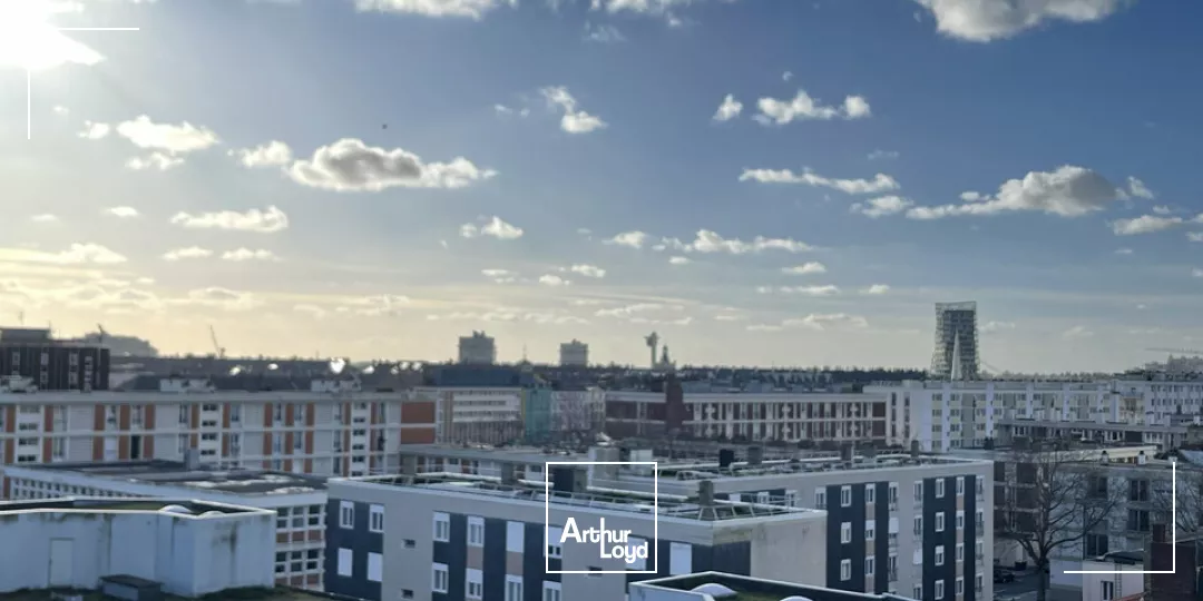 À VENDRE - LE HAVRE - PALAIS DE JUSTICE - BUREAUX - 110 m² 