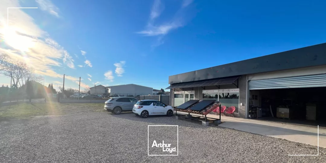 EST NIMES - LOCAL D'ACTIVITE - A VENDRE