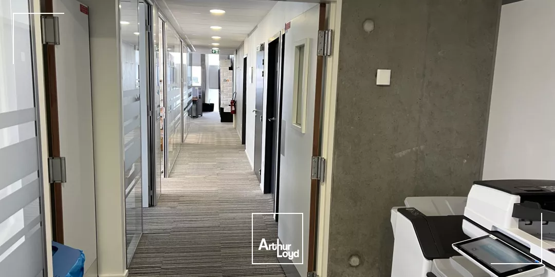 A LOUER - BUREAUX - EURONANTES - PROCHE GARE