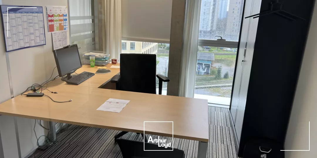 A LOUER - BUREAUX - EURONANTES - PROCHE GARE