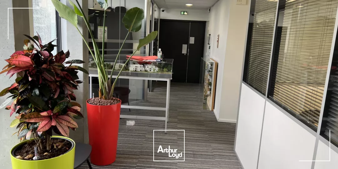 A LOUER - BUREAUX - EURONANTES - PROCHE GARE