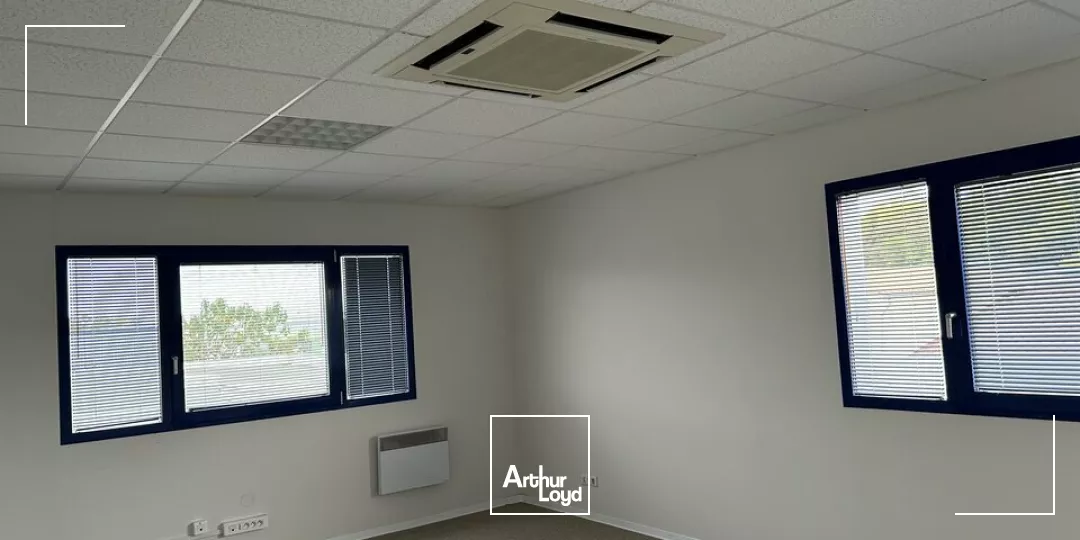 BUREAUX à VENDRE de 163 m²