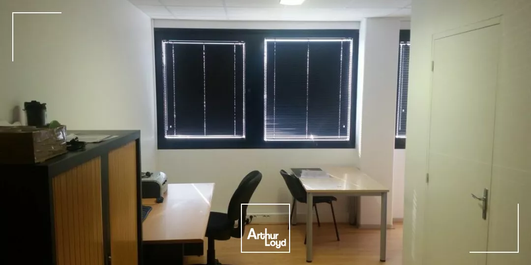 BUREAUX à LOUER de 207 m²