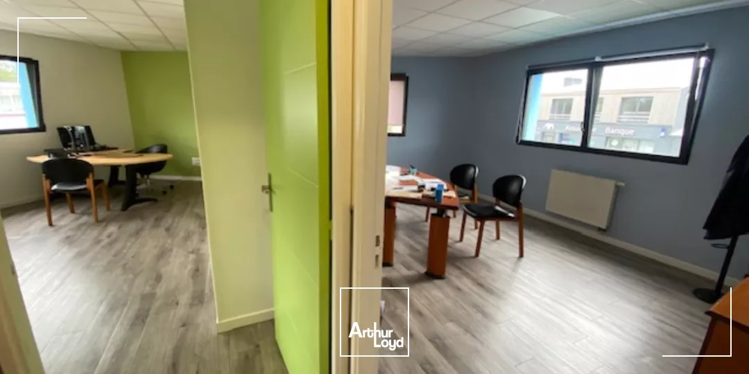 LOCATION - BUREAUX - 130M² ENVIRON - GUIPAVAS