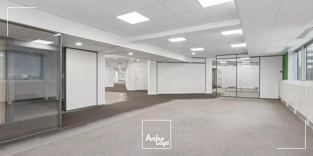 22 QG, Immeuble labellisé avec vue sur la Seine - Nombreuses prestations