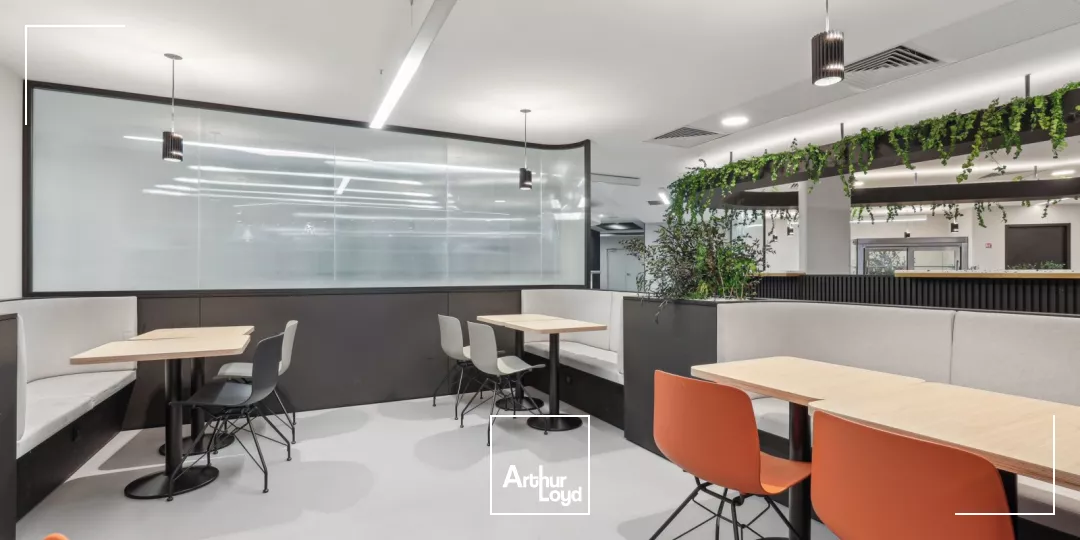 22 QG, Immeuble labellisé avec vue sur la Seine - Nombreuses prestations