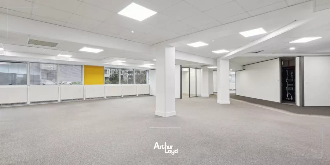 22 QG, Immeuble labellisé avec vue sur la Seine - Nombreuses prestations