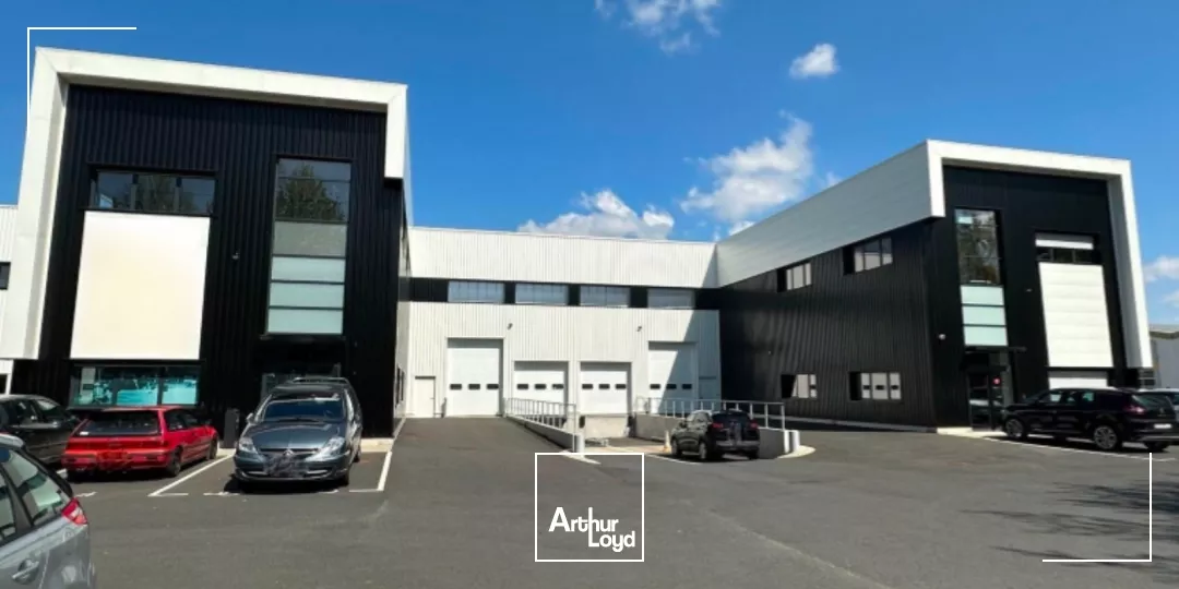 A louer bâtiment neuf à St Aignan