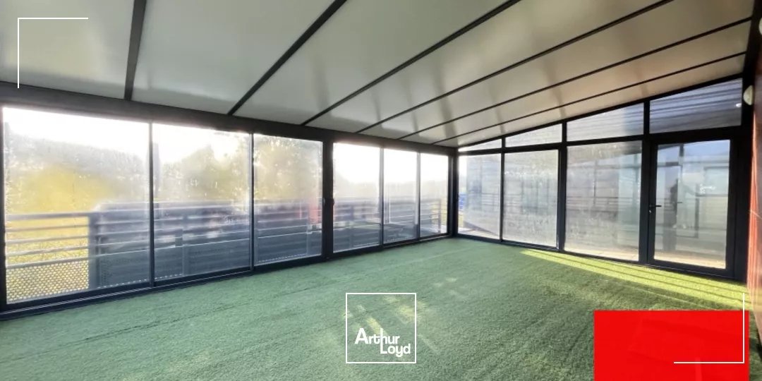 IMMEUBLE INDEPENDANT DE 985 M2 A VENDRE - MUDAISON