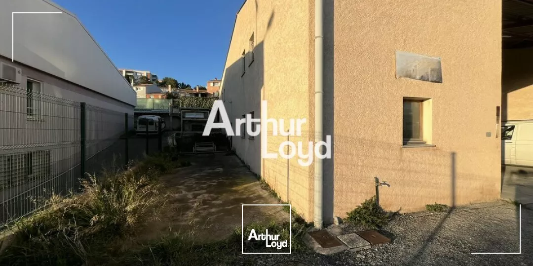 Location locaux d'activités 248m² - SAINT-RAPHAËL
