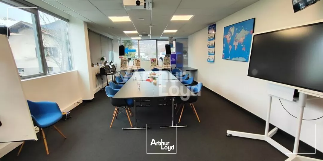 BUREAUX MEUBLÉS À LOUER À ALBERTVILLE