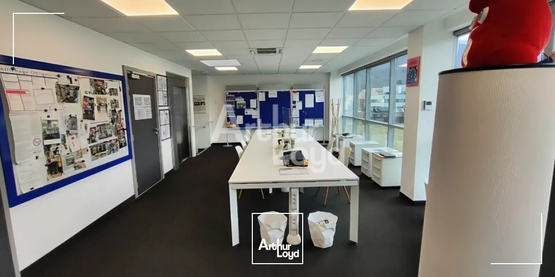 BUREAUX MEUBLÉS À LOUER À ALBERTVILLE
