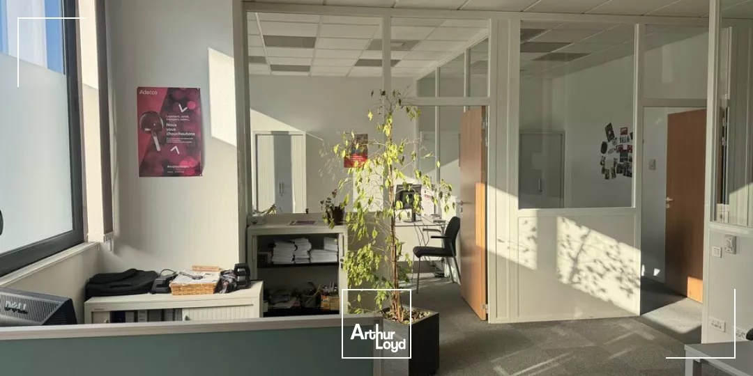 BUREAUX A LOUER - ZONE DE TREPILLOT- BESANCON