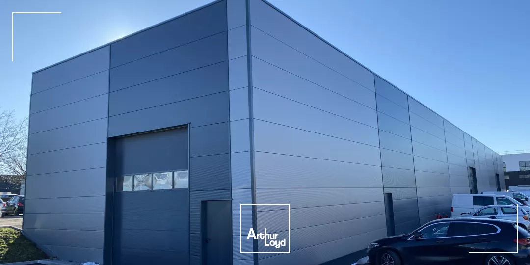 LOCATION ACTIVITES 960 M²- LANESTER 