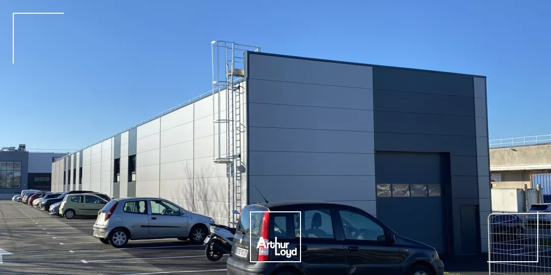 LOCATION ACTIVITES 960 M²- LANESTER 