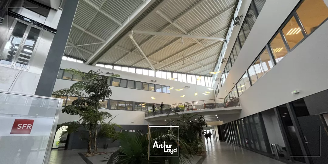 Bureaux à louer à ISNEAUVILLE 76230