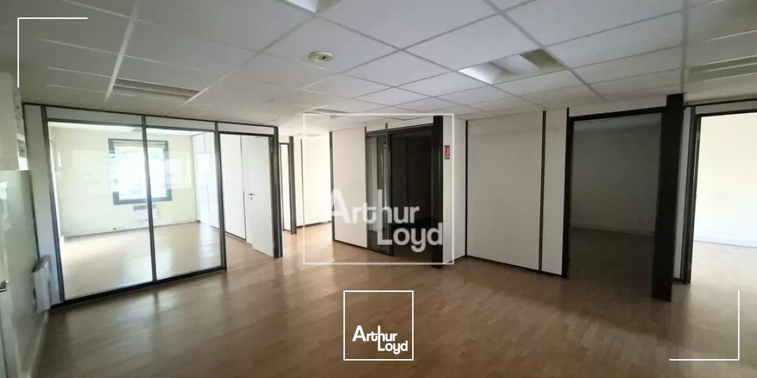 Bureaux proche gare de MELUN à louer