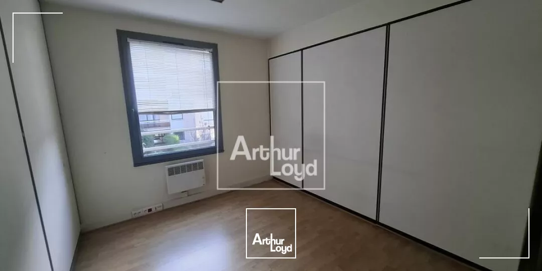 Bureaux proche gare de MELUN à louer