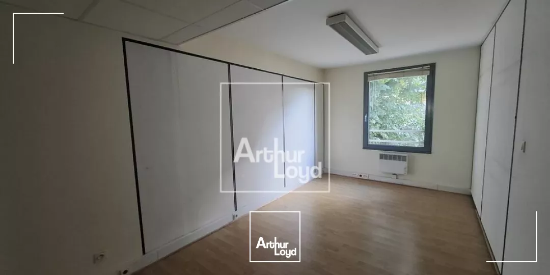 Bureaux proche gare de MELUN à louer