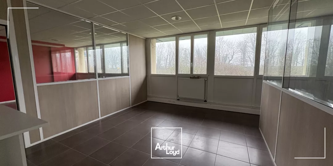 A VENDRE ENTREPÔT 6 669 M2 SECTEUR CLERMONT