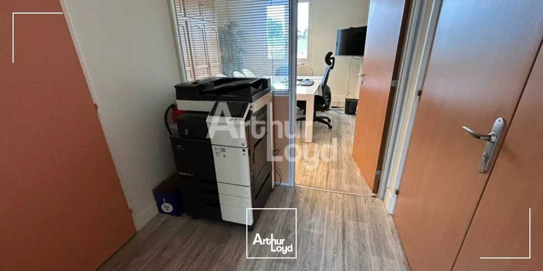 BLOIS - LOCATION BUREAUX DE 91,40 M² - QUARTIER ADMINISTRATIF