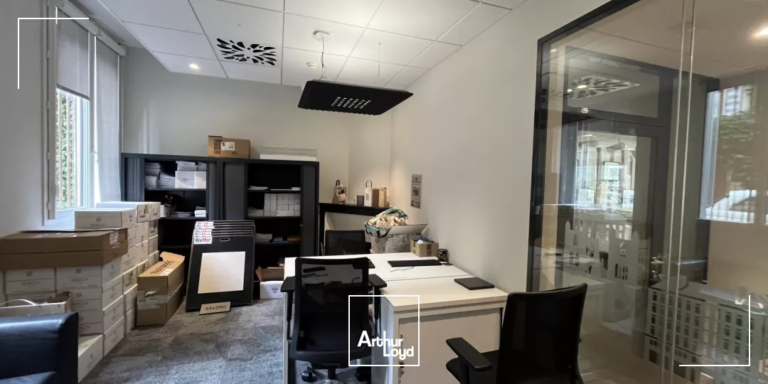 Bureaux Commerciaux rénovés au Coeur d'Orléans 278 m2 - Rue Jeanne d'Arc