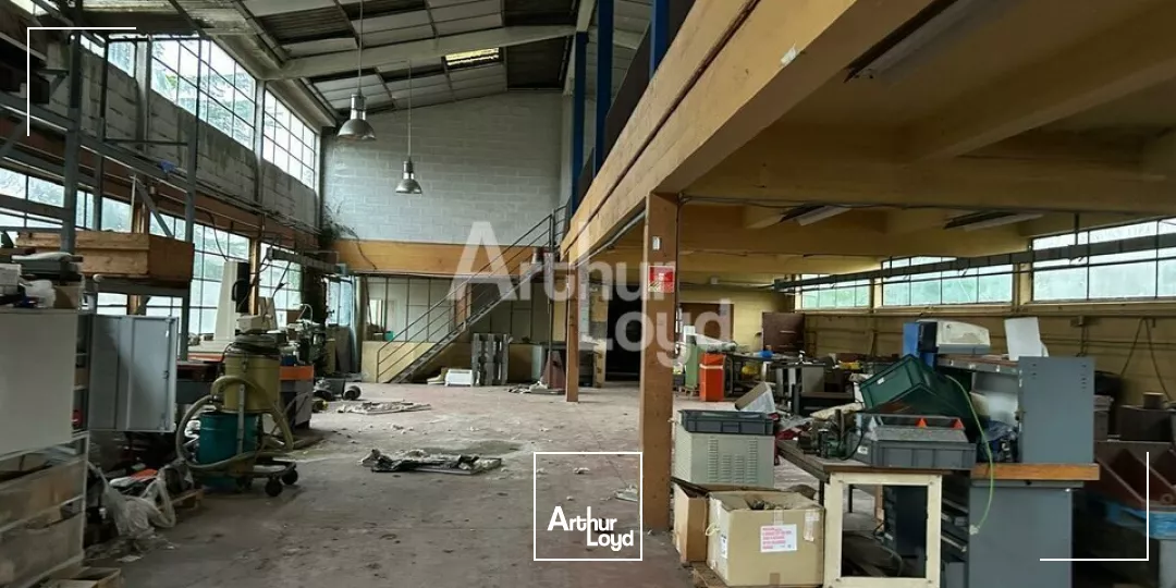 VENDÔME - LOCATION LOCAL D'ACTIVITÉ DE 600 M² 