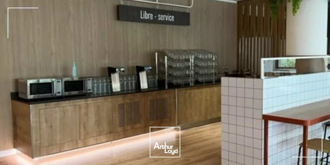 Bureaux à louer à MONTIGNY LE BRETONNEUX 78180