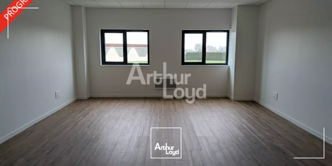 OUEST DE RENNES - LOCAL D'ACTIVITE NEUF - GRAND VOLUME AVEC 1 QUAI