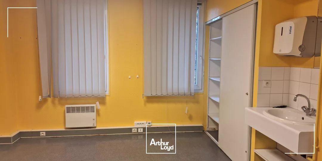 BATIMENT INDEPENDANT BUREAUX A VENDRE ST EGREVE 