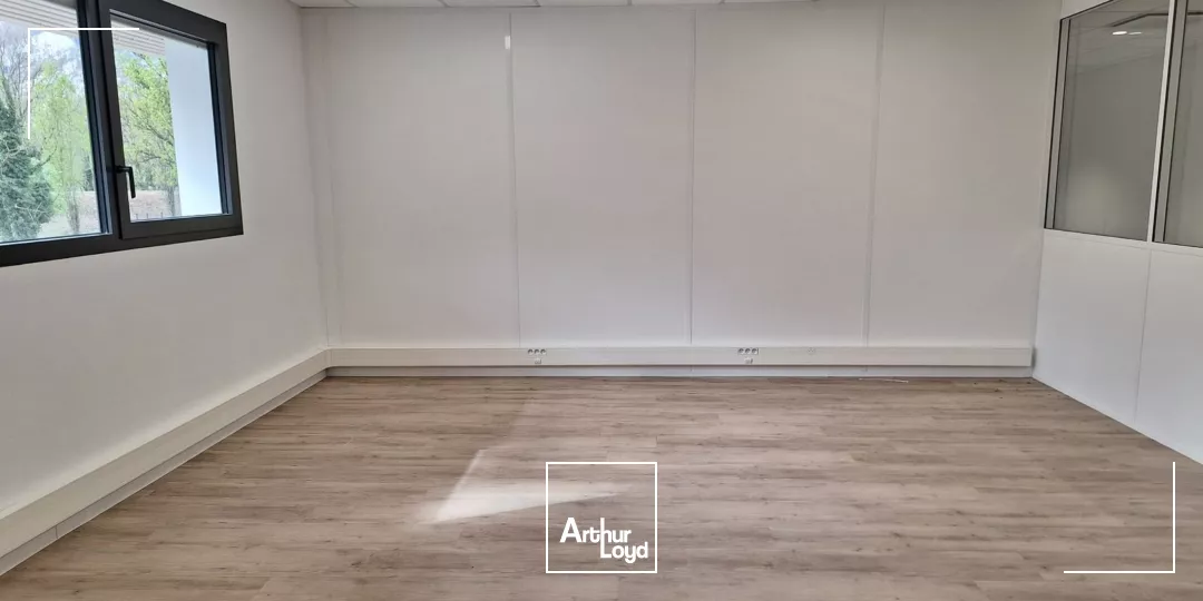 A louer bureaux individuels zone Vence Eco Parc Saint-Egrève