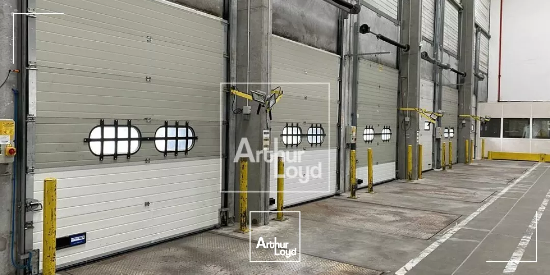 ENTREPOT LOGISTIQUE GRANDE SURFACE